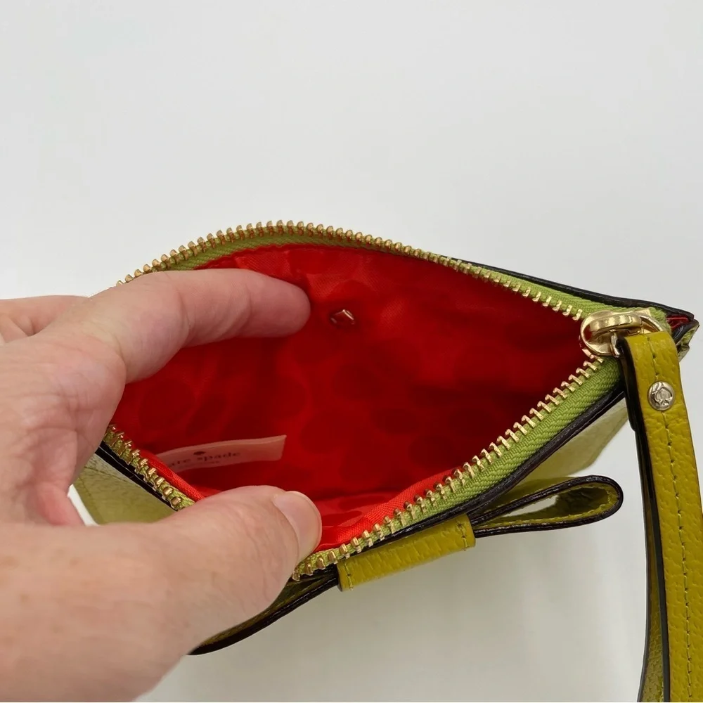 Kate Spade Bow Kirk Park Bee Wristlet Zip‎ Up Wallet Coin Purse Mustard Yellow